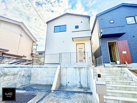 nOώʐ^ OρV炵n܂ꏊŁAƑJ[߂