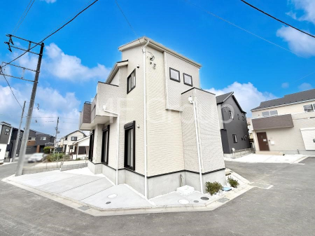 nOώʐ^ OρV炵n܂ꏊŁAƑJ[߂