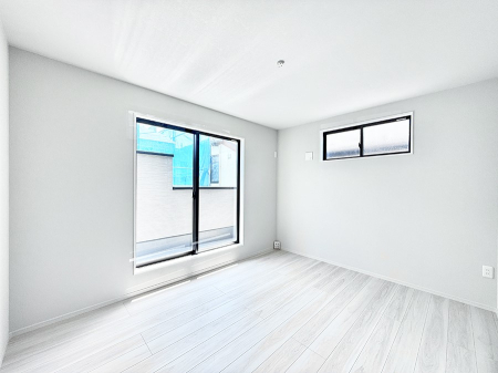 ���̑����� �������D��ŉ��₩�Ȏ��Ԃ��������