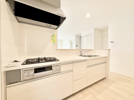 �L�b�`�� �������V���v���Ŕ������S�n�悢���Ԃ𐶂ރL�b�`�����