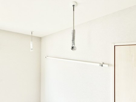 ̑ ݔł󕨂A̍Dȃ^C~OŐ󕨂荞߂܂B