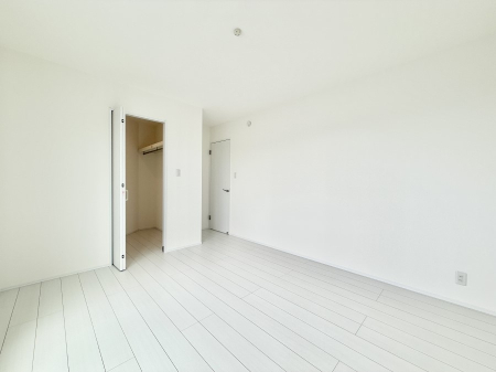 q ̍D݂ɍ킹CeA𐮂₷𔽉fłꏊł