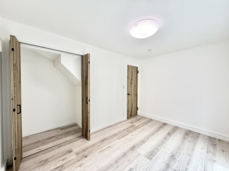 ̑ F̂ŉ₩ȎԂy߂܂