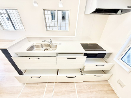 �L�b�`�� �������A�C�f�A�L����A�N���G�C�e�B�u�ȗ������