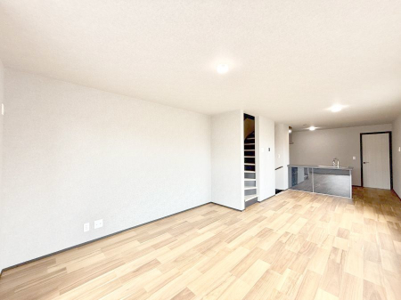 rO 났ƏΊ炪W܂AS܂郊rO