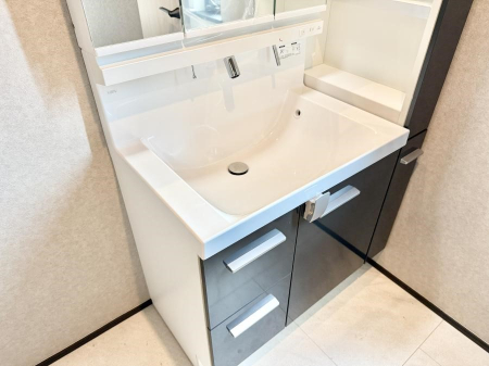 ̑ ݔ􂢂􂤎KɎg֗ȃV[