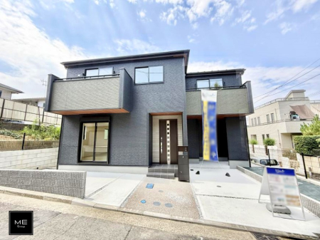 nOώʐ^ OρV炵n܂ꏊŁAƑJ[߂