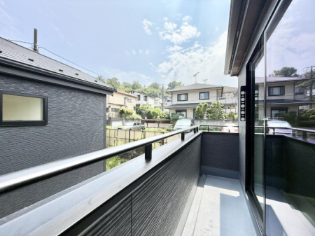 oRj[  G߂̈ڂ낢JIȋԂł