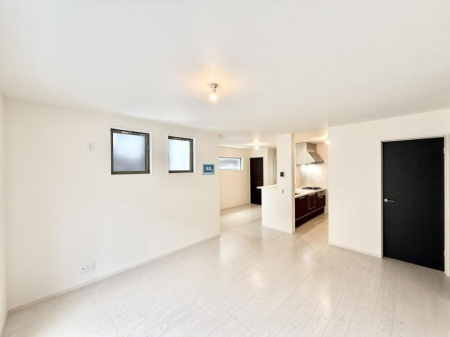 rO VvґA؂ȐlƉ߂Sقǂ