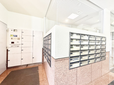 ̑ Oρ}Ṽ[R[i[͂ꂢɂĂ܂B