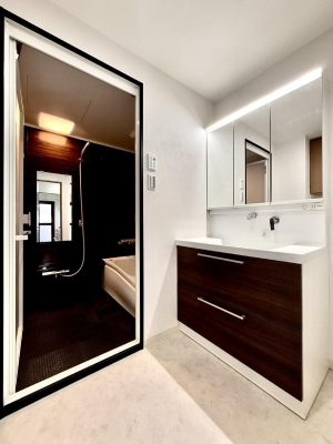 ʑEʏ 邢ʏ͖̎yłႢł