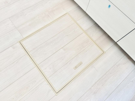 ̑ ݔBꂽ[Xy[XŉƑŜXbL