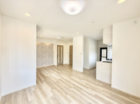 rO Cɓ̏ꏊŁÂтƂԂ