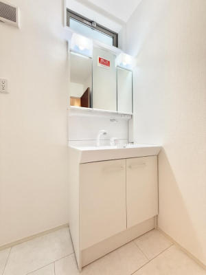 ʑEʏ 邢ʏ͖̎yłႢł  