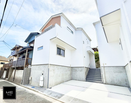 nOώʐ^ OρV炵n܂ꏊŁAƑJ[߂