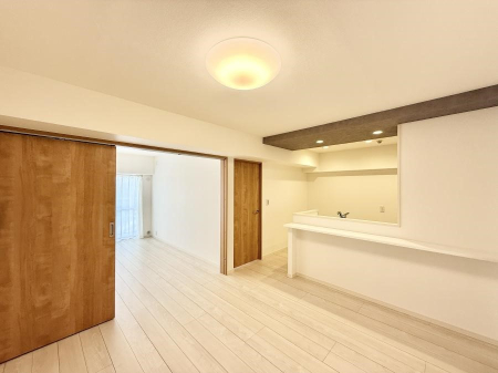 rO 났ƏΊ炪W܂AS܂郊rO