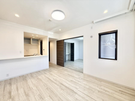 rO 났ƏΊ炪W܂AS܂郊rO