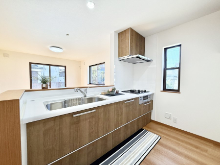 Lb` ƑƂȂAR~jP[V̏