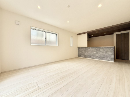 ���r���O ���������났�ƏΊ炪�W�܂�A�S���܂郊�r���O