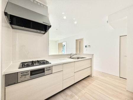 �L�b�`�� �������V���v���Ŕ������S�n�悢���Ԃ𐶂ރL�b�`�����