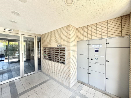 ̑ Oρ}Ṽ[R[i[͂ꂢɂĂ܂B