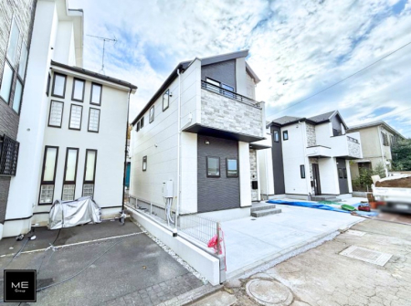 nOώʐ^ OρV炵n܂ꏊŁAƑJ[߂