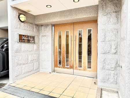 GgX OρA邽тɈS^ĂAJɊǗꂽL