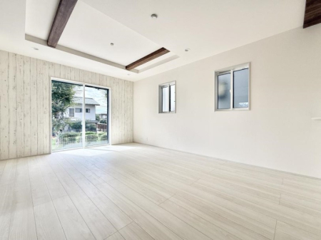 rO 났ƏΊ炪W܂AS܂郊rO