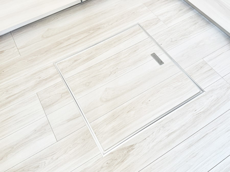 ̑ ݔBꂽ[Xy[XŉƑŜXbL