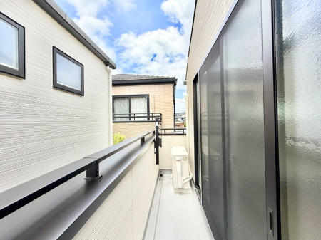 oRj[  G߂̈ڂ낢JIȋԂł