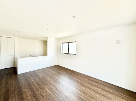 rO 났ƏΊ炪W܂AS܂郊rO