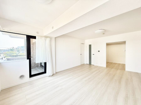 rO Cɓ̏ꏊŁÂтƂԂ