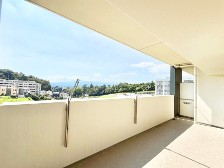 oRj[  G߂̈ڂ낢JIȋԂł