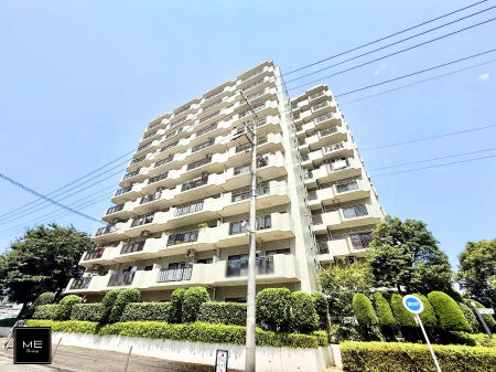 nOώʐ^ OρV炵n܂ꏊŁAƑJ[߂