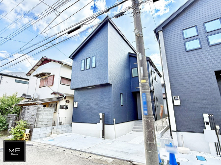 nOώʐ^ OρV炵n܂ꏊŁAƑJ[߂