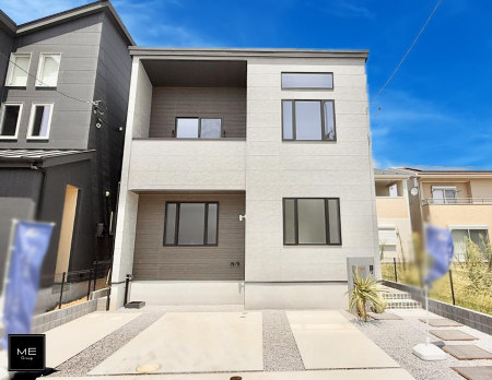 ���n�O�ώʐ^ �O�ρ��V������炵���n�܂�ꏊ�ŁA�Ƒ����J��[�߂�