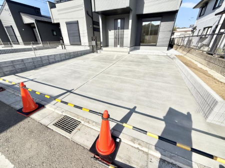  �O�ρ��J�[�X�y�[�X�L