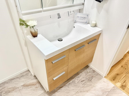 ̑ ݔ􂢂􂤎KɎg֗ȃV[