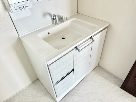 ̑ ݔ􂢂􂤎KɎg֗ȃV[