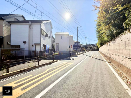 nOώʐ^ OρV炵n܂ꏊŁAƑJ[߂