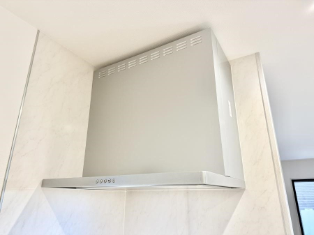 ���̑����� �ݔ����t�[�h�ɕ����Ă���ׁA���������C��ɗU������A�����I�ɔr�����ł��܂�