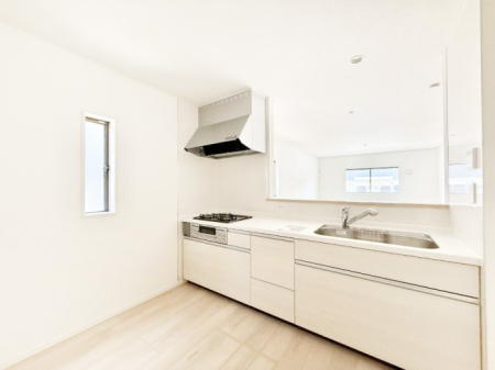 Lb` ƑƂȂAR~jP[V̏