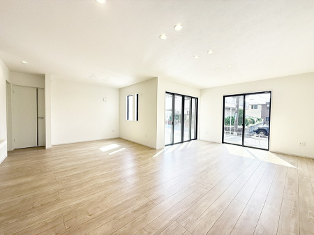 rO VvґA؂ȐlƉ߂Sقǂ