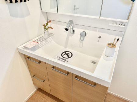 ���̑����� �ݔ����ׂ��������܂Ő􂢂₷���֗��ȃn���h�V�����[�t��