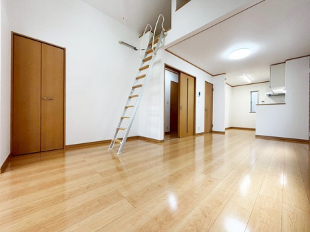 rO 났ƏΊ炪W܂AS܂郊rO