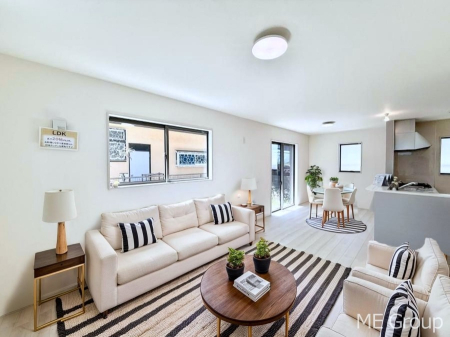 rO 肰ȂfUCZX悭oƋCGł