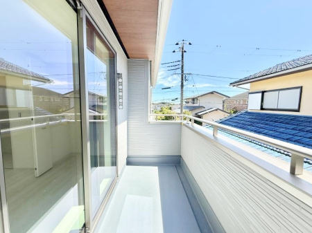 oRj[  G߂̈ڂ낢JIȋԂł