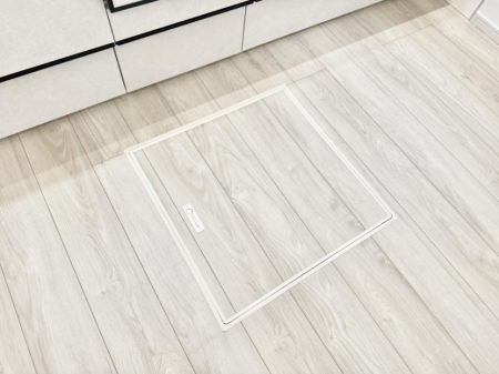 ̑ ݔBꂽ[Xy[XŉƑŜXbL