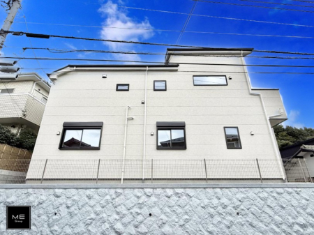 nOώʐ^ OρV炵n܂ꏊŁAƑJ[߂