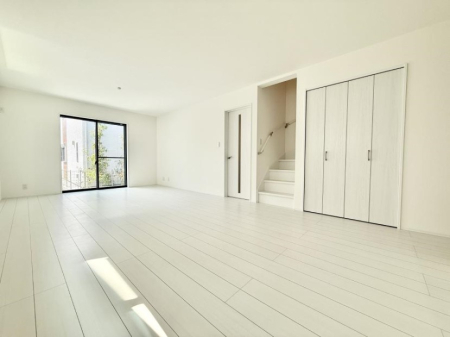 rO Cɓ̏ꏊŁÂтƂԂ